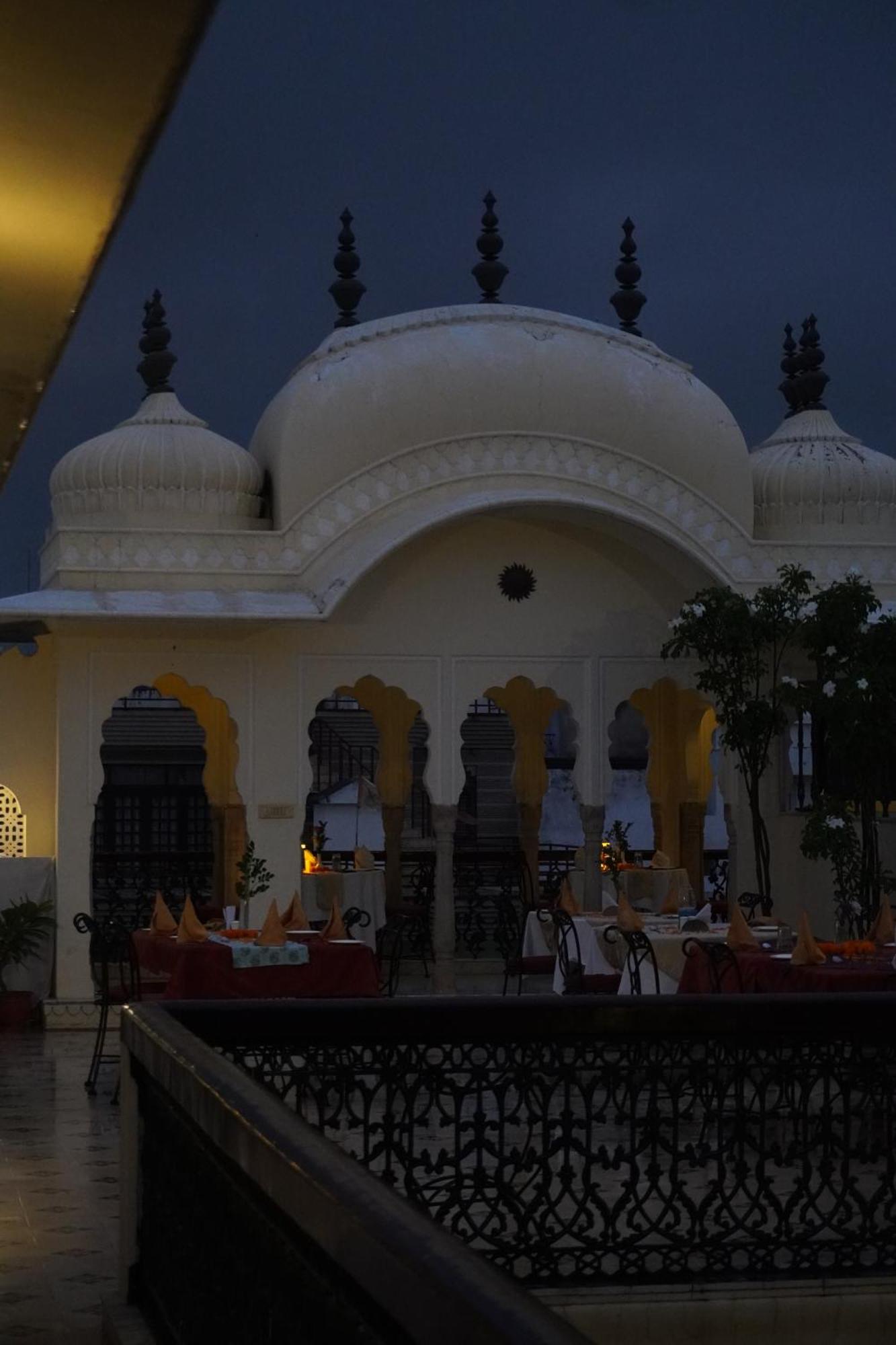 Khandela Haveli - A Boutique Heritage Hotel Джайпур Екстериор снимка