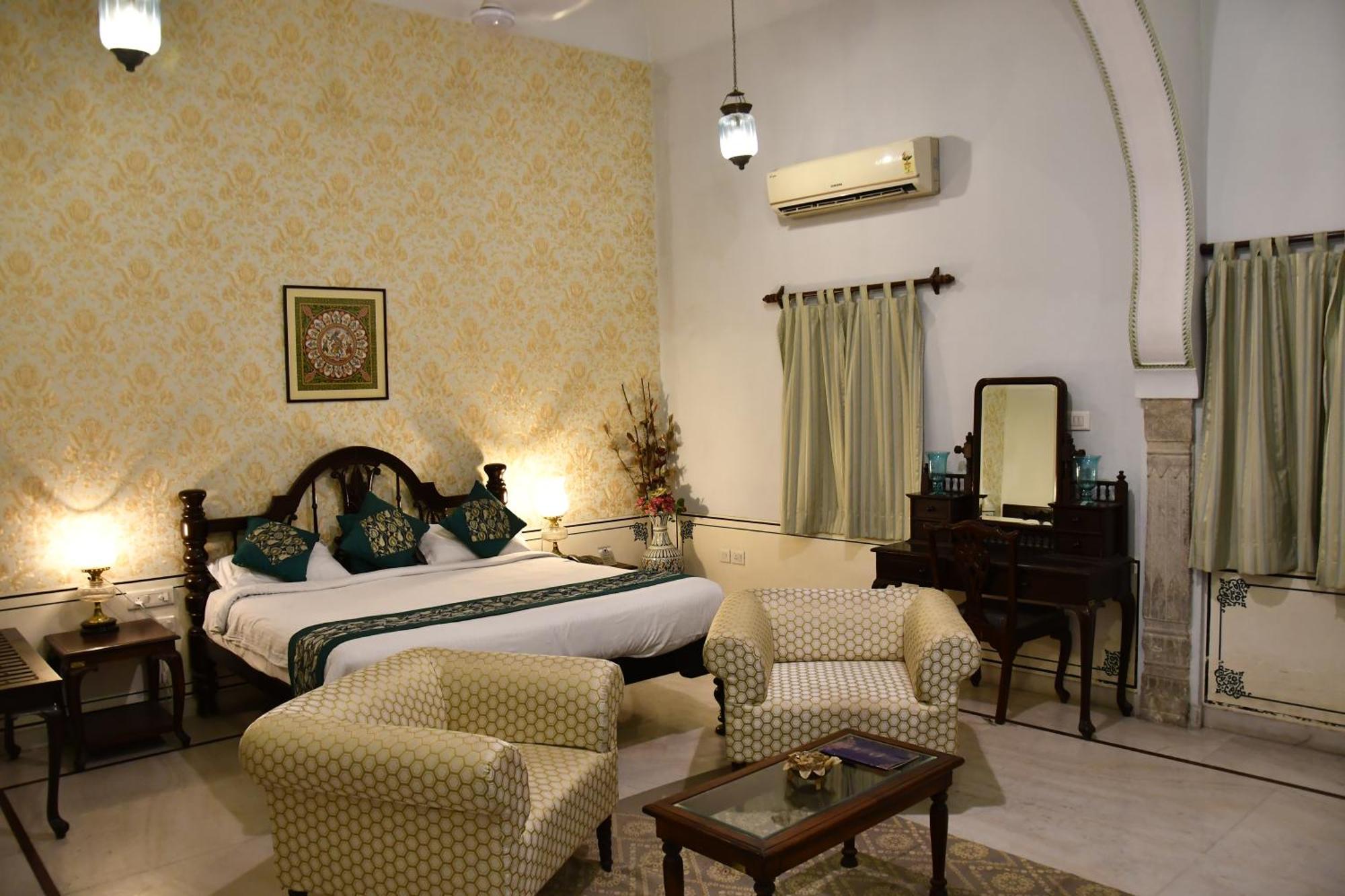 Khandela Haveli - A Boutique Heritage Hotel Джайпур Екстериор снимка