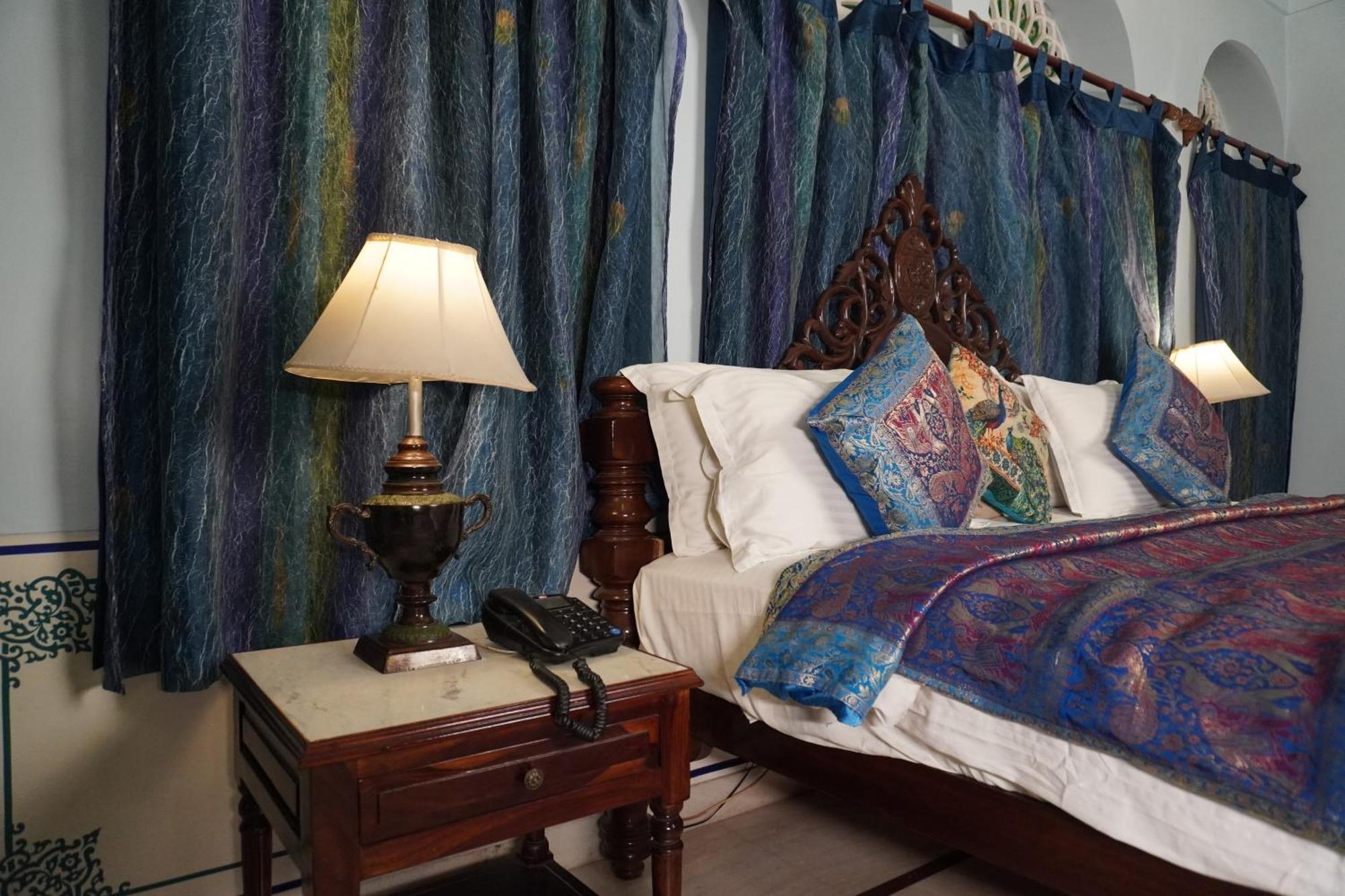 Khandela Haveli - A Boutique Heritage Hotel Джайпур Екстериор снимка