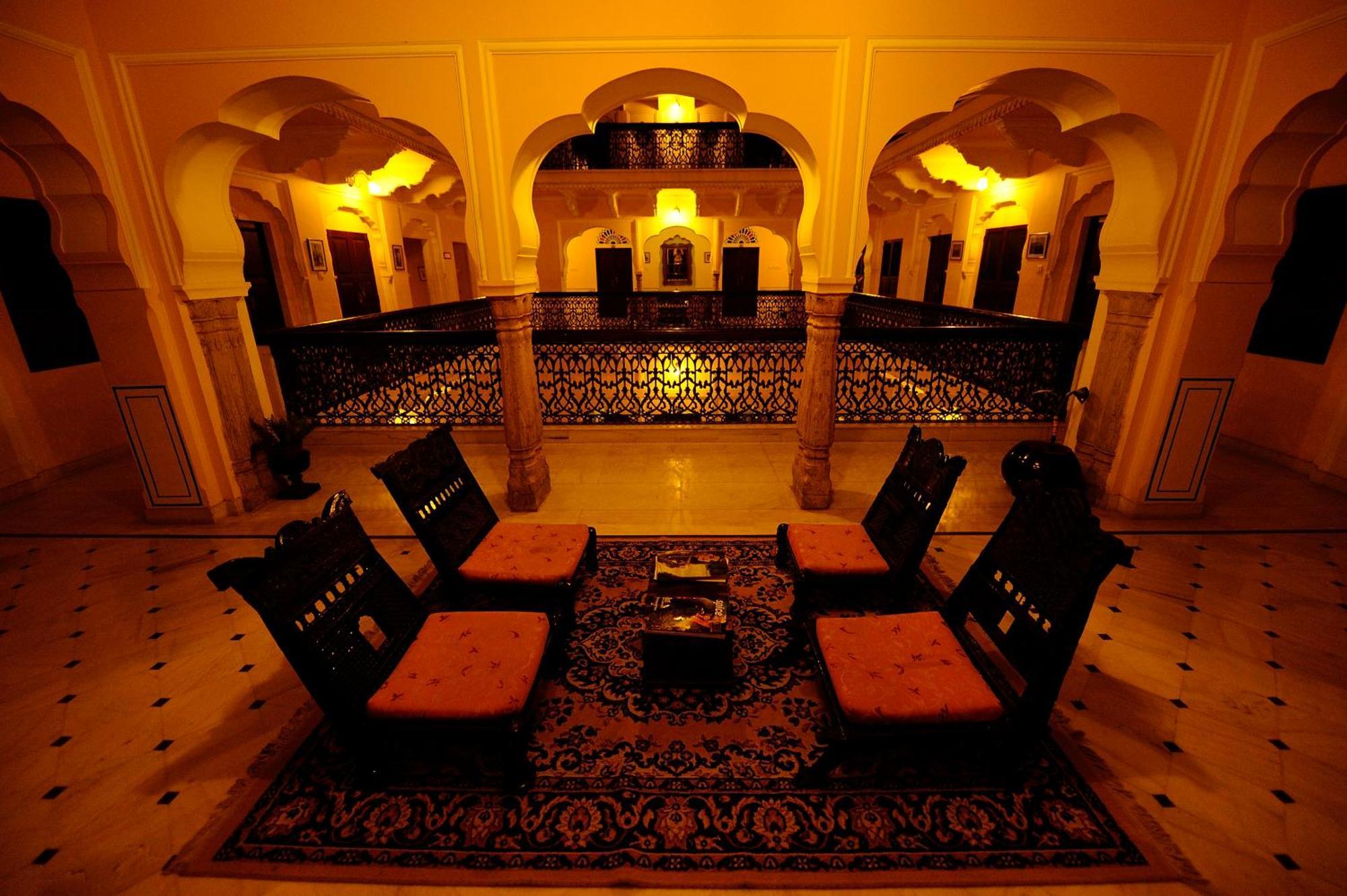 Khandela Haveli - A Boutique Heritage Hotel Джайпур Екстериор снимка