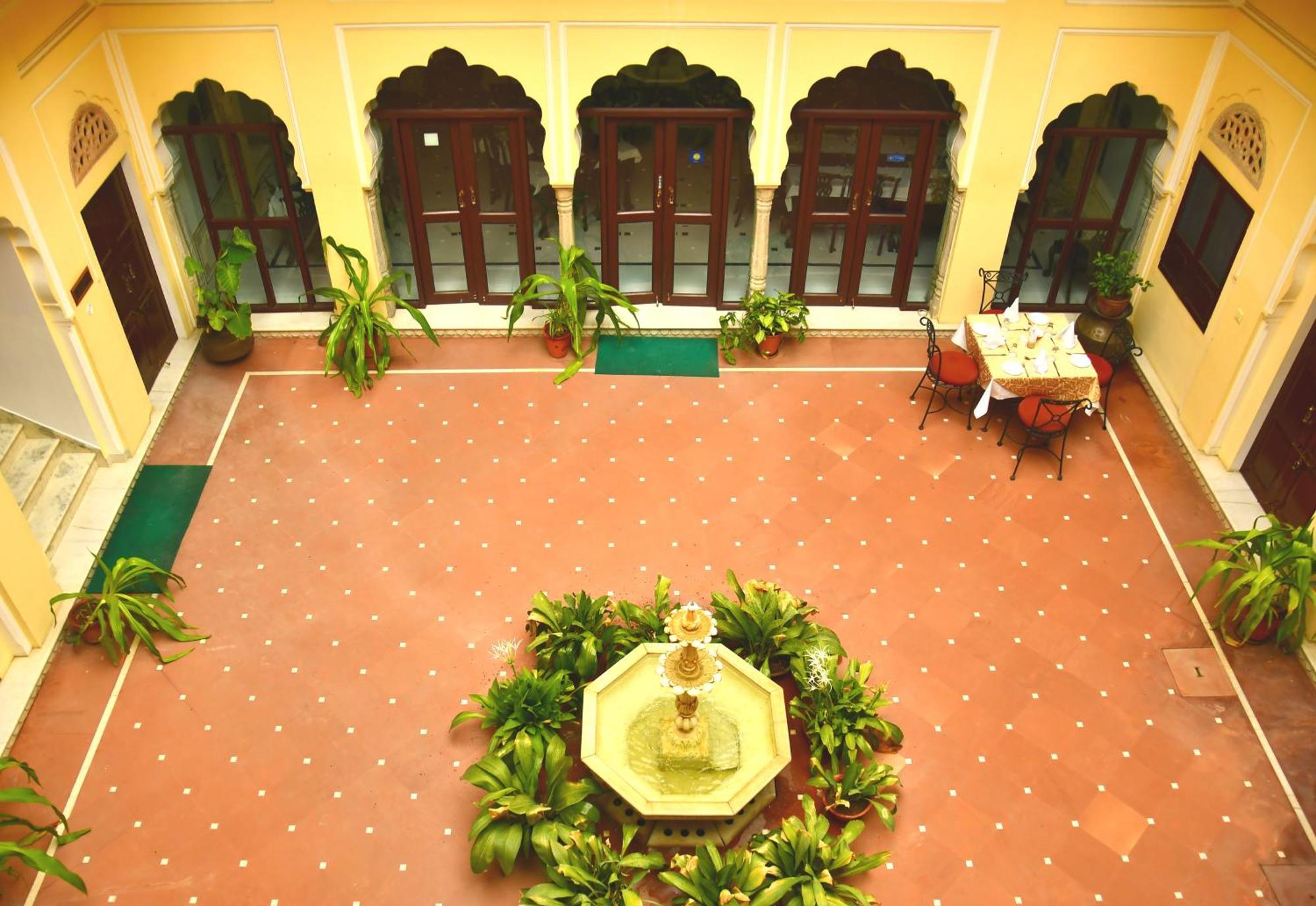 Khandela Haveli - A Boutique Heritage Hotel Джайпур Екстериор снимка