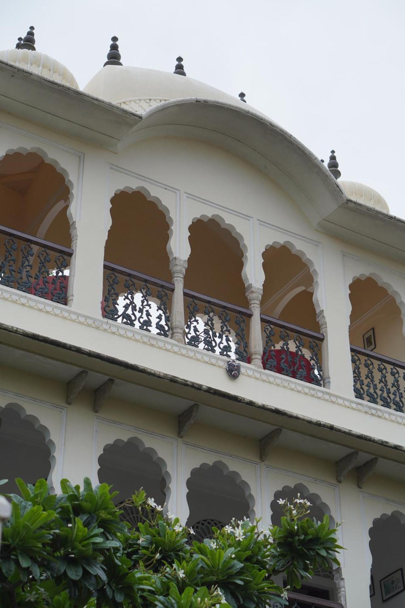 Khandela Haveli - A Boutique Heritage Hotel Джайпур Екстериор снимка