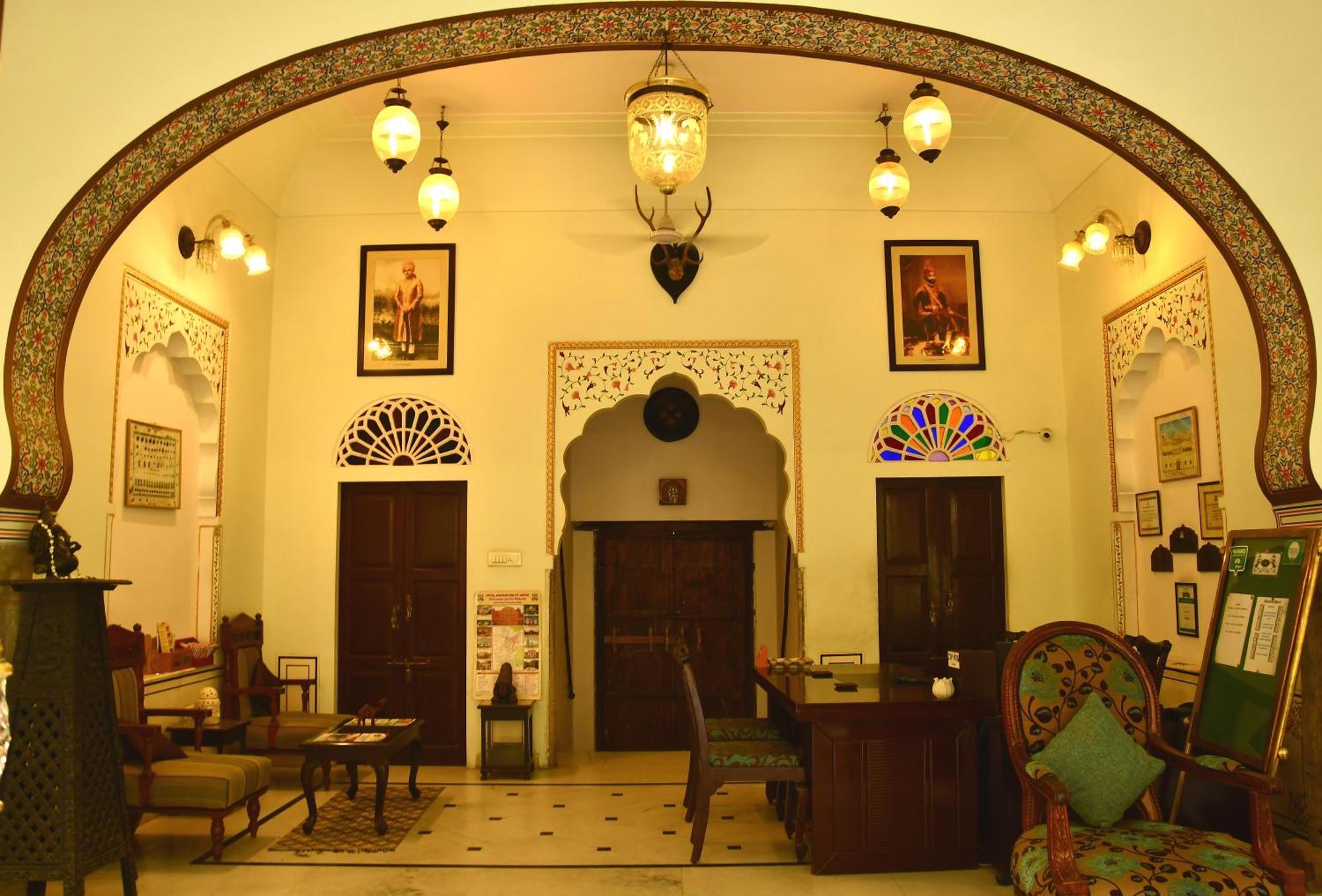 Khandela Haveli - A Boutique Heritage Hotel Джайпур Екстериор снимка