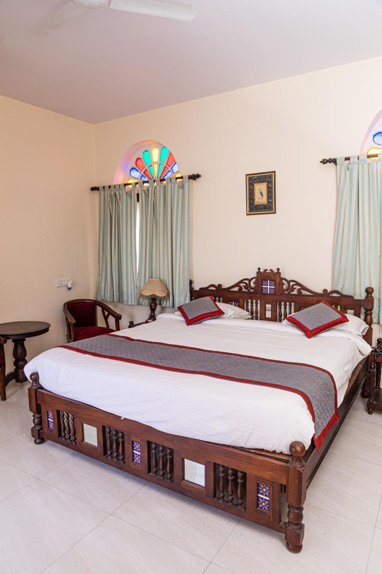 Khandela Haveli - A Boutique Heritage Hotel Джайпур Екстериор снимка